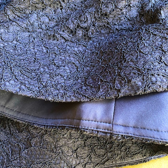 Adrianna Papell Lace Trumpet Gown - NEW W/TAGS - Picture 5 of 6